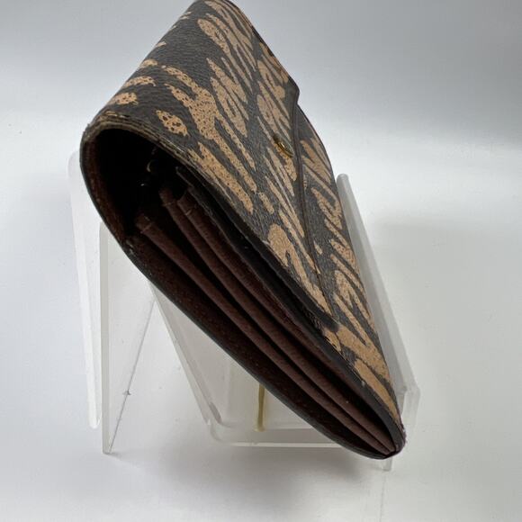 LOUIS VUITTON Monogram Graffiti Long Wallet - Picture 3 of 10